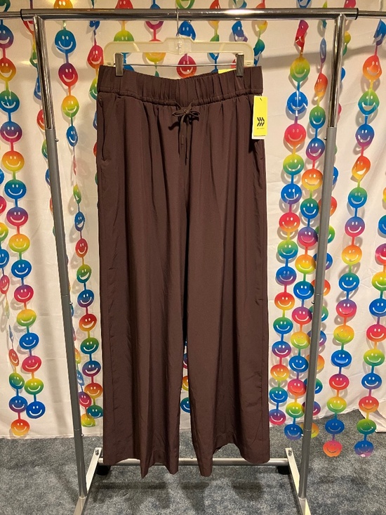 all in motion Pants - NWT All In Motion Active Light High-Rise Pocketed Wide Leg Pants (Large)